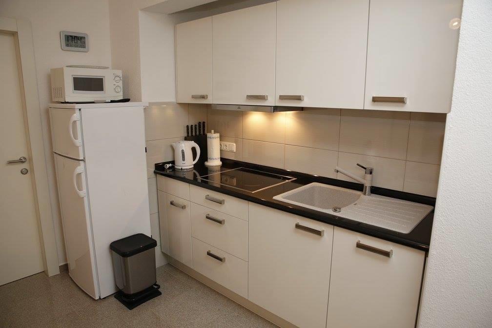 Apartments Simic Водице Екстериор снимка